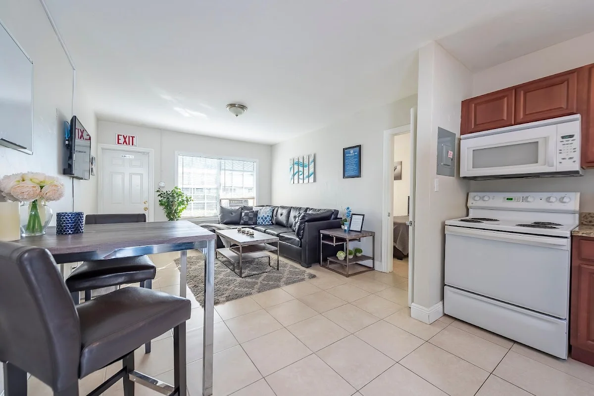 Comprehensive Wellness Centers | Mental Health & Substance Abuse Rehab Center facility photo